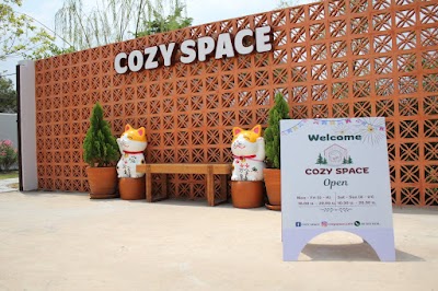 Cozy Space homey cafe & dining