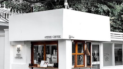 KUDOS COFFEE BAR